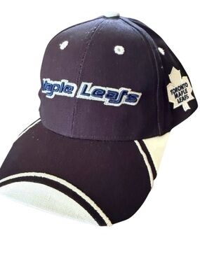 Toronto Maple Leafs NHL Navy Blue Adult Strapback Hat Vintage